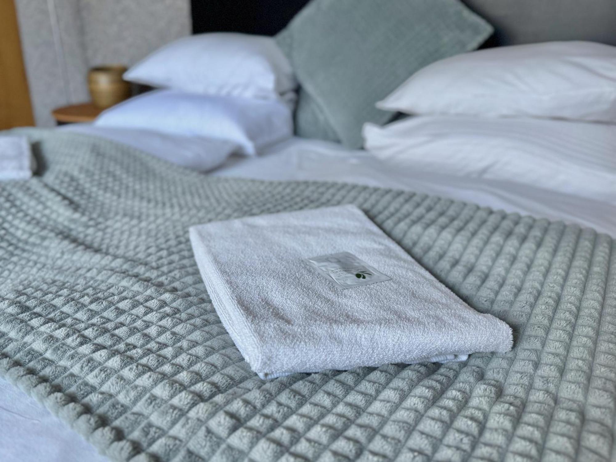 Premium By Hi5- Cp With Free Parking Apartment Budapest